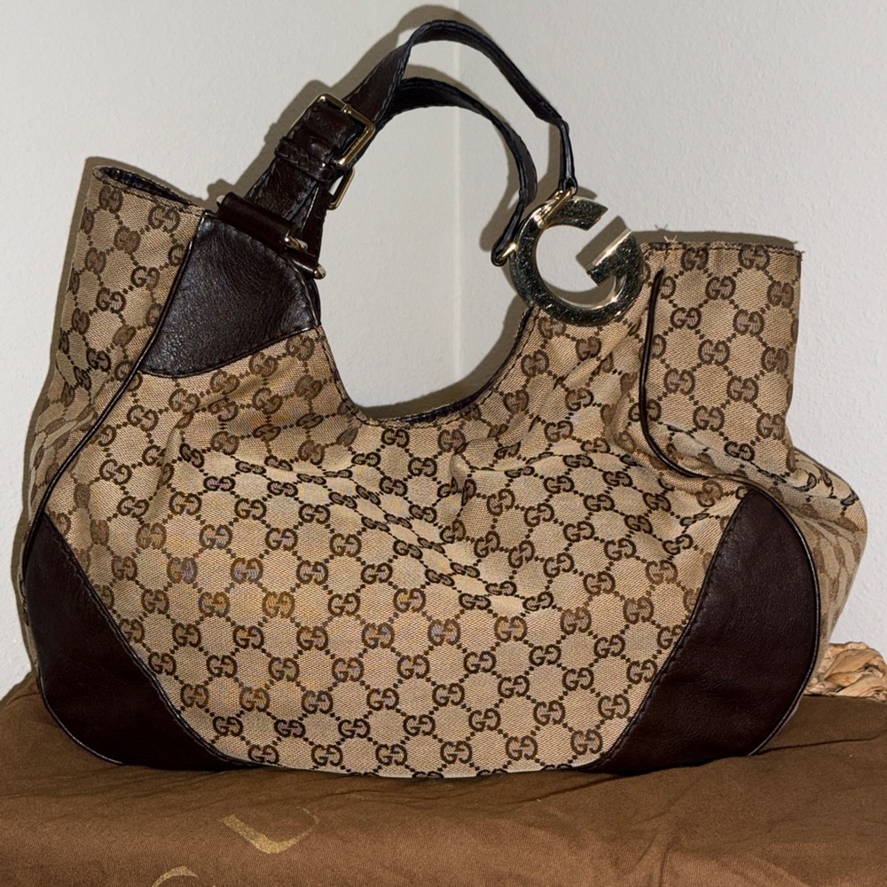 Gucci Charlotte Signature Brown and Tan Shoulder Hobo Bag